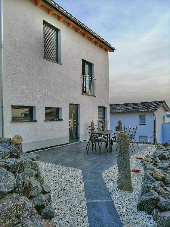 Ferienhaus Sonnenwind Am Hainer See Neukieritzsch Buitenkant foto